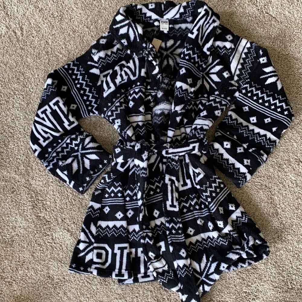 PINK Victoria secret robe